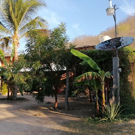 Cabanas Jaysur Hotel Barra de la Cruz Exterior photo