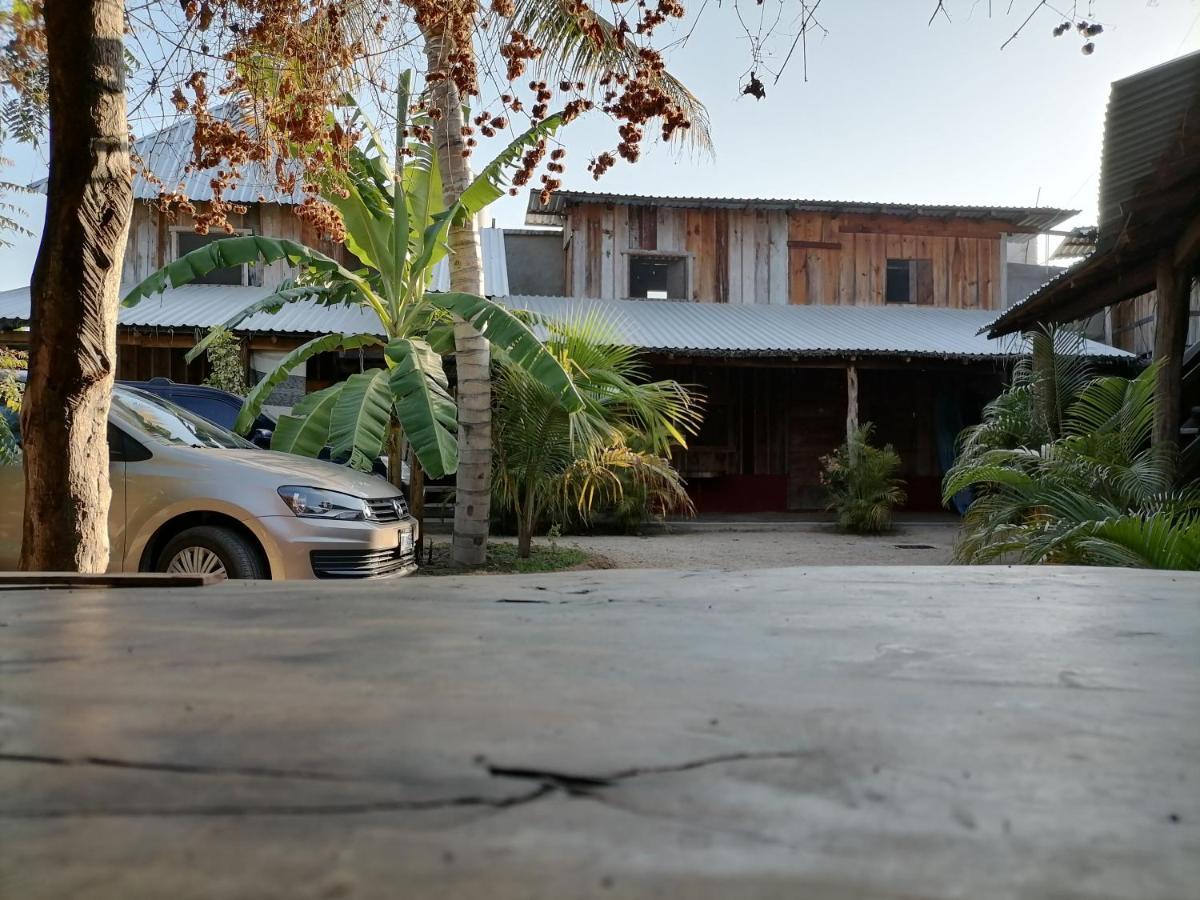 Cabanas Jaysur Hotel Barra de la Cruz Exterior photo